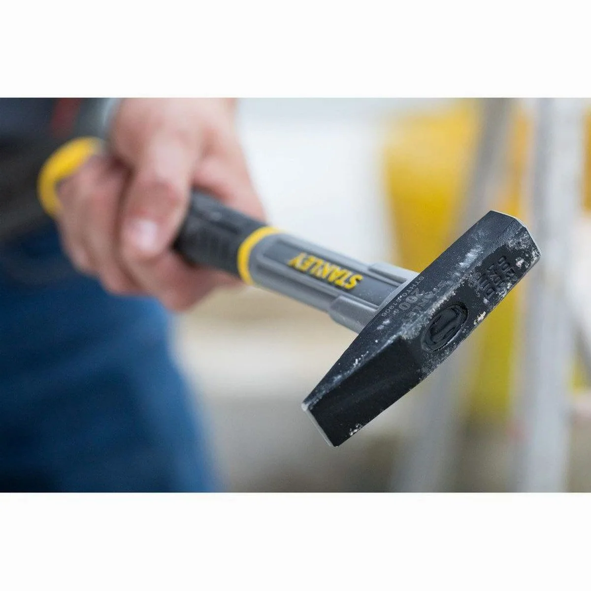 Stanley Schlosserhammer, 357 g, ergonomischer Griff, langlebig 3