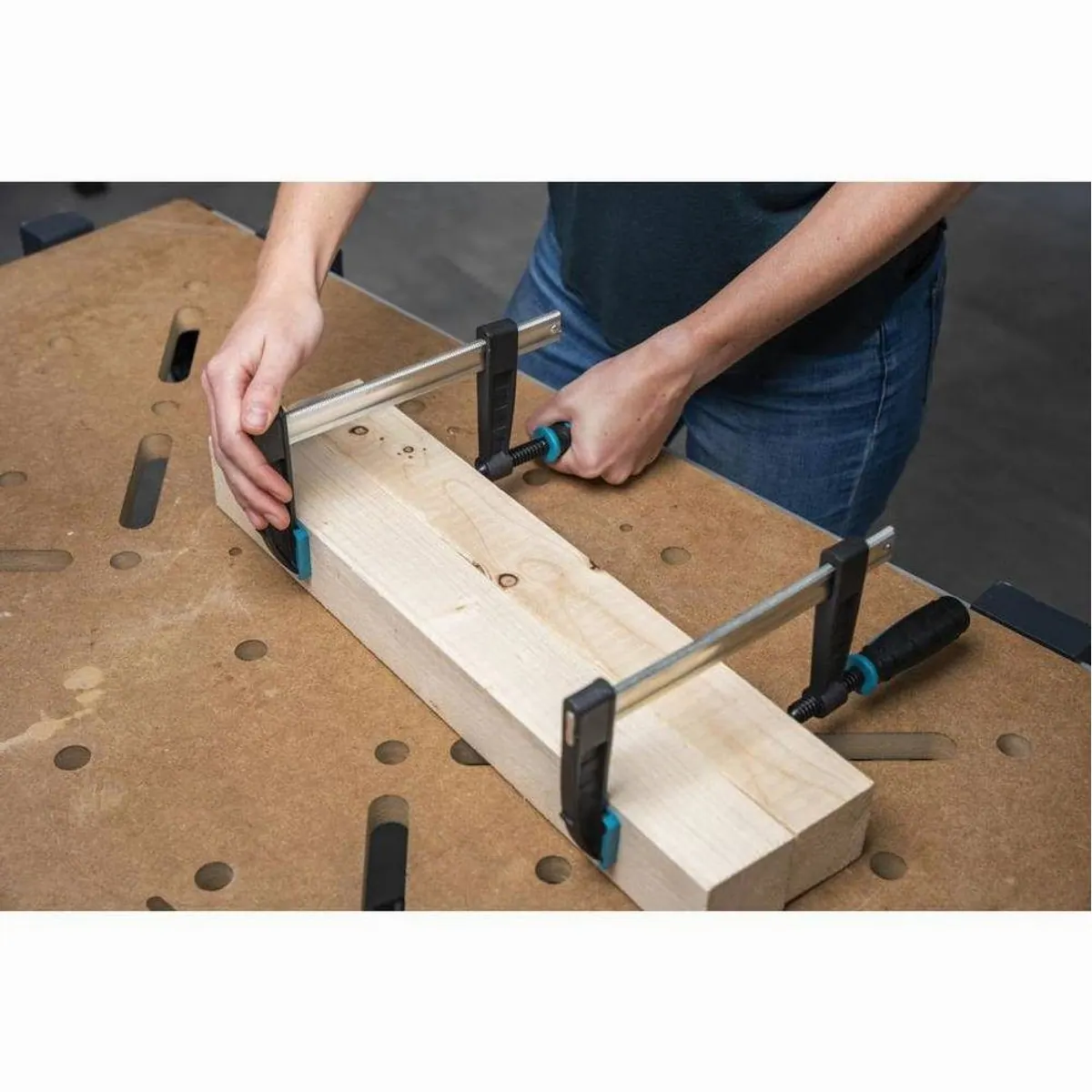 Wolfcraft SC 80-300 Schraubzwinge, hohe Spannkraft, werkstückschonend, ergonomisch 4