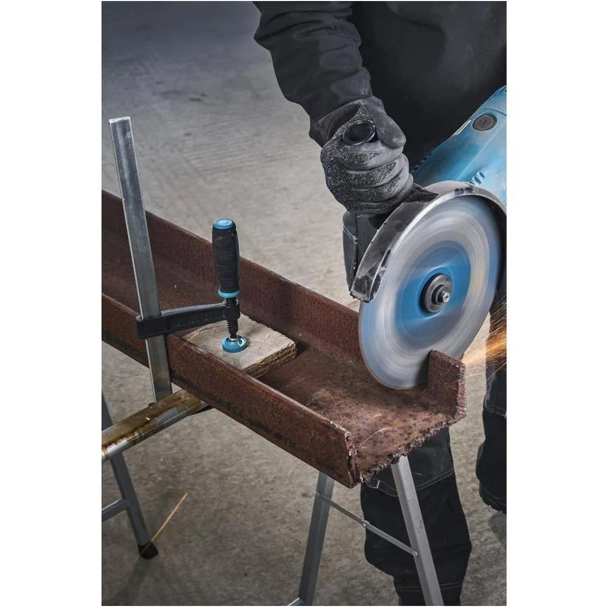 Wolfcraft SC 80-300 Schraubzwinge, hohe Spannkraft, werkstückschonend, ergonomisch 5